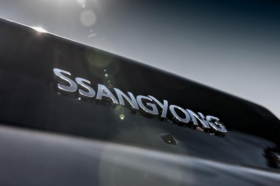 Логотип SsangYong Tivoli DKR 2018 года  (фото 34 из 40)